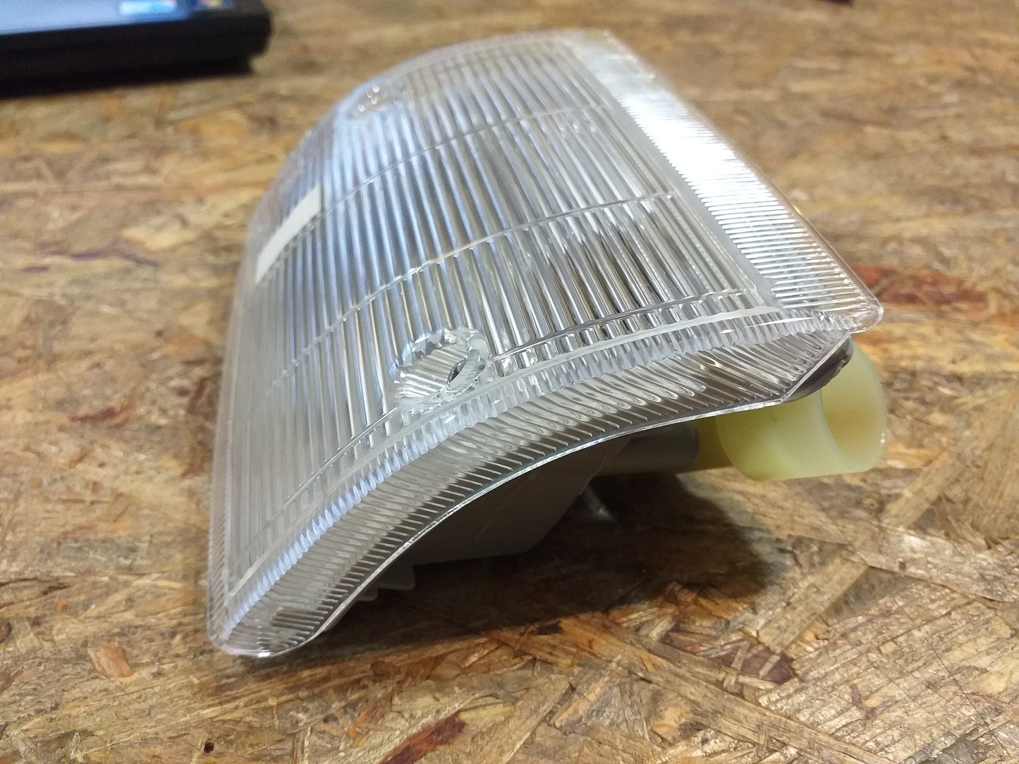 Isuzu Midi  Parklampe rechts original KoiTo NEU