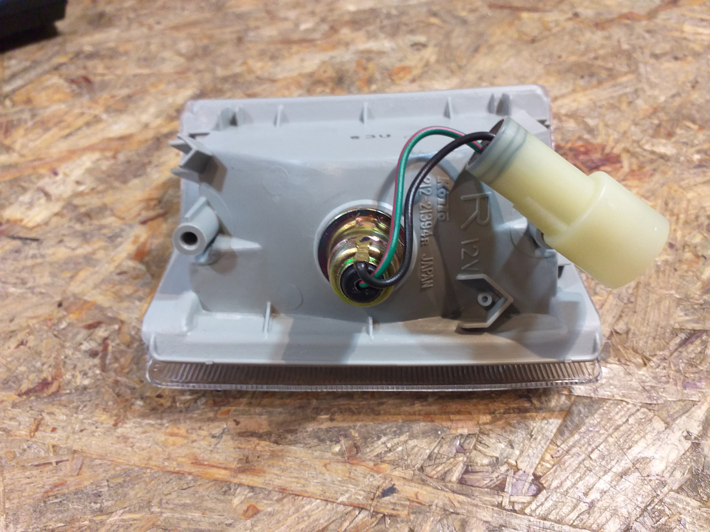 Isuzu Midi  Parklampe rechts original KoiTo NEU