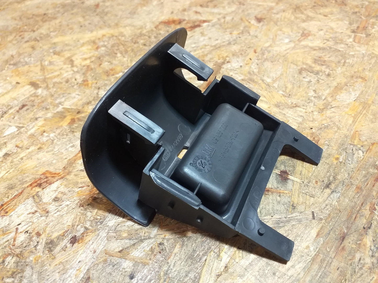 Corsa C Blende Klappe Einstiegsverkleidung original GM Opel NEU