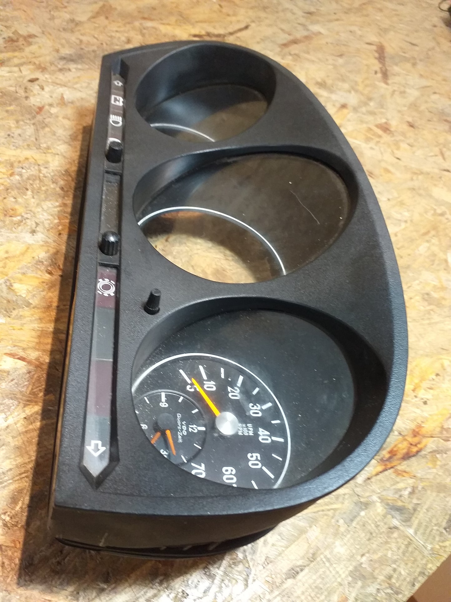 Mercedes Benz W116 Kombiinstrument-Gehäuse mit Drehzahlmesser original VDO GEBRAUCHT