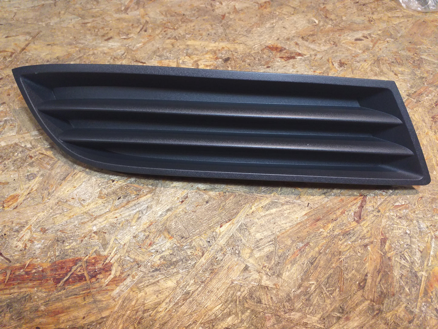 Vectra Einsatzecke Kühlergrill original GM Opel NEU