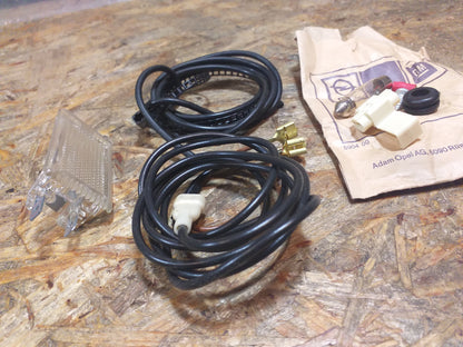Ascona C Einbausatz Innenraumleuchte original GM Opel NEU