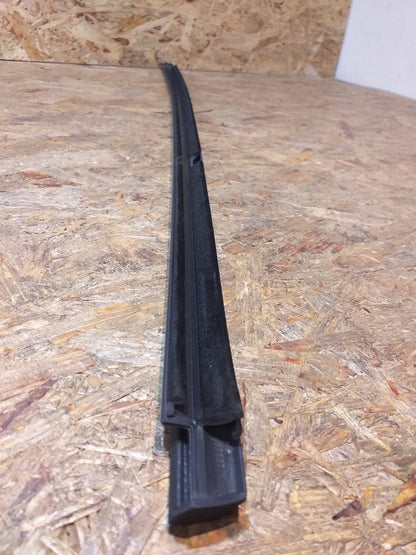 Astra H Gummiabdichtung Fensterschacht vorne links original GM Opel NEU