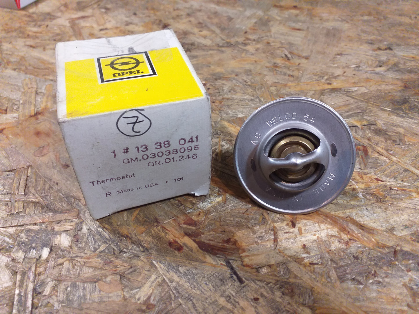 Rekord C Limo Thermostat original GM Opel NEU