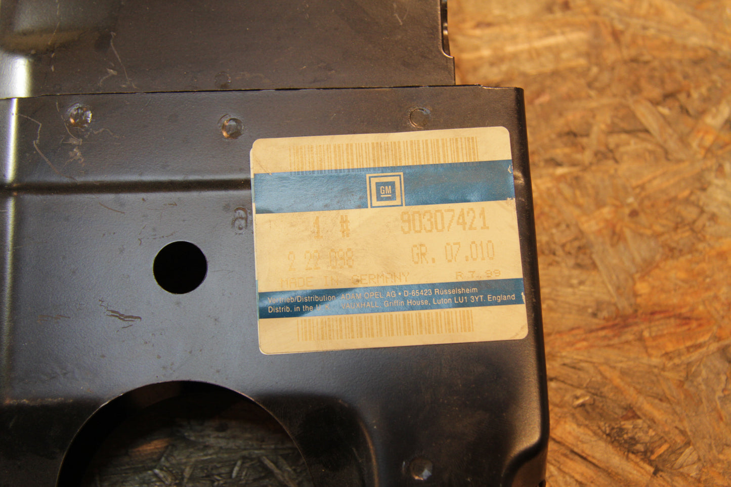 Original GM Opel Querträger vorn oben rechts 90307421 Vectra A