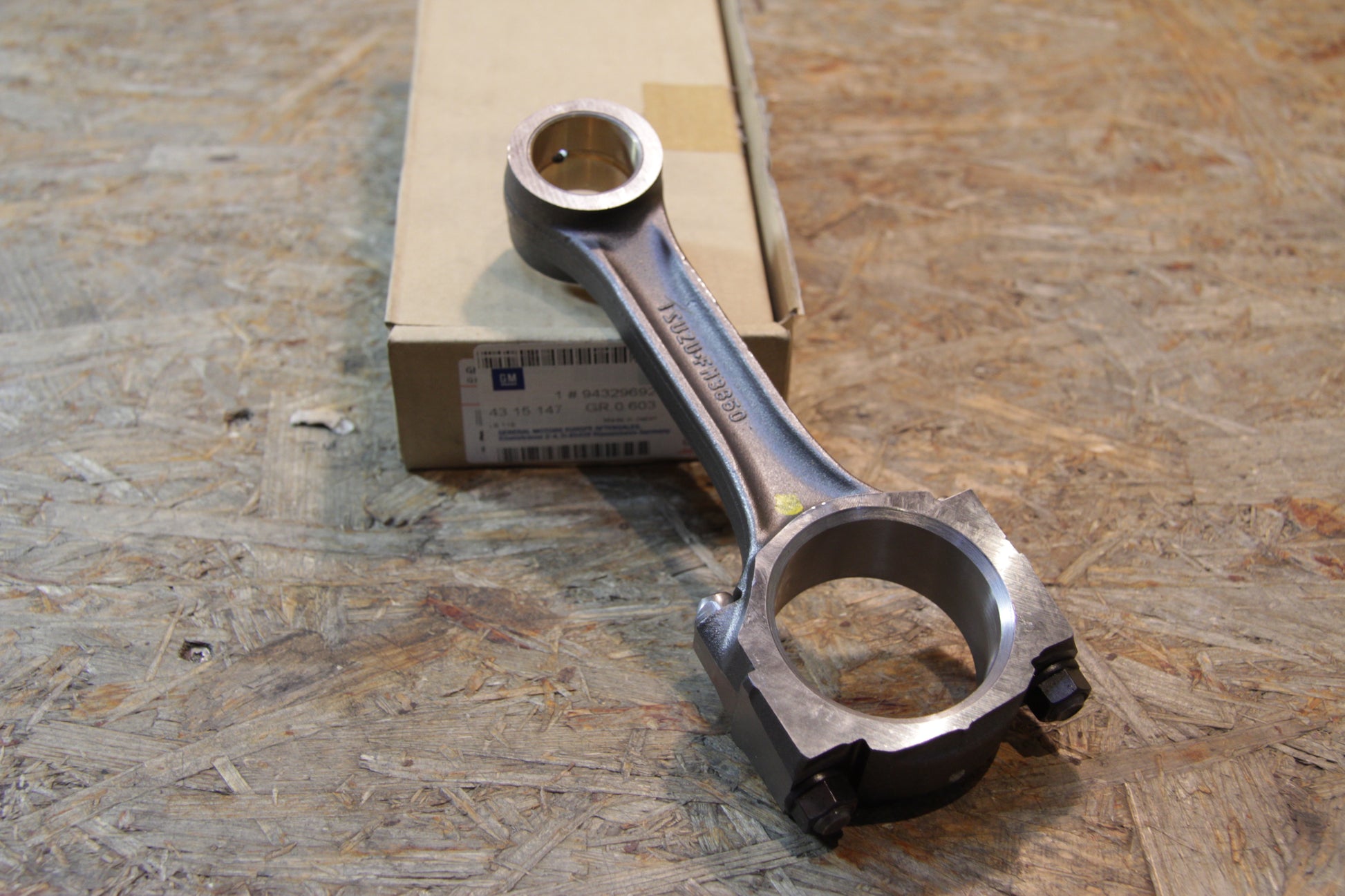 Original GM Opel Pleulstange ohne untere Lagerschalen 94329692 Isuzu