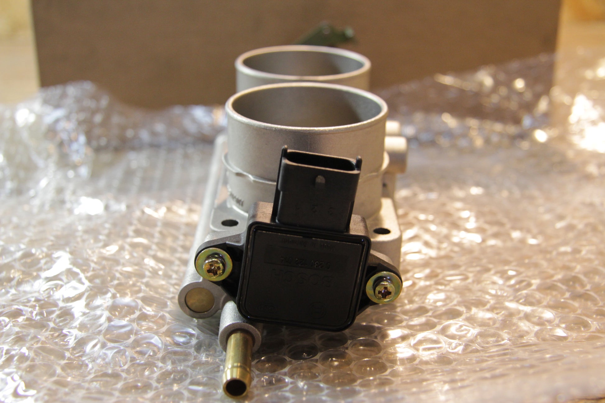 Original GM Opel Drosselklappenstutzen  90541515 Omega B