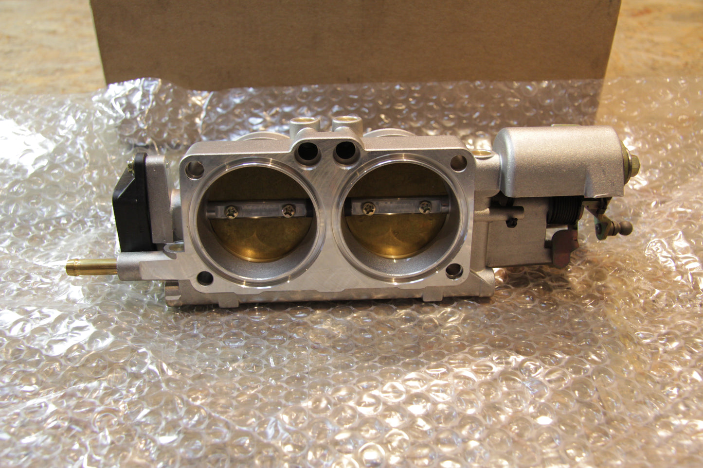 Original GM Opel Drosselklappenstutzen  90541515 Omega B