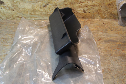 Original GM Opel Ablagefach Karosserie seitlich rechts schwarz 24462900 Zafira A , Zafira A