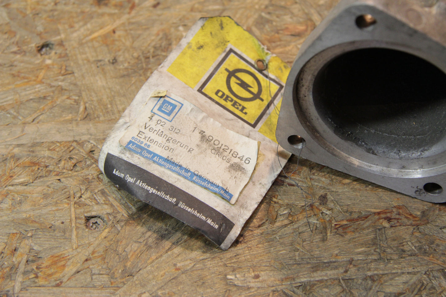 Original GM Opel Verlängerungs-Rohr Hinterachse  90121846 Ascona B , Manta B