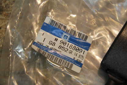 Original GM Opel Schloss Sicherheitsgurt vorne links 90188091 Kadett D