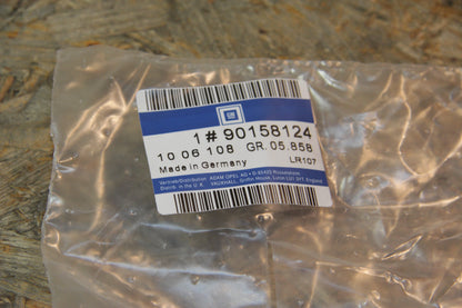 Original GM Opel Radkappe für Radnabenabdeckung in silber mit grauem Opel-Emblem 90158124 Ascona C