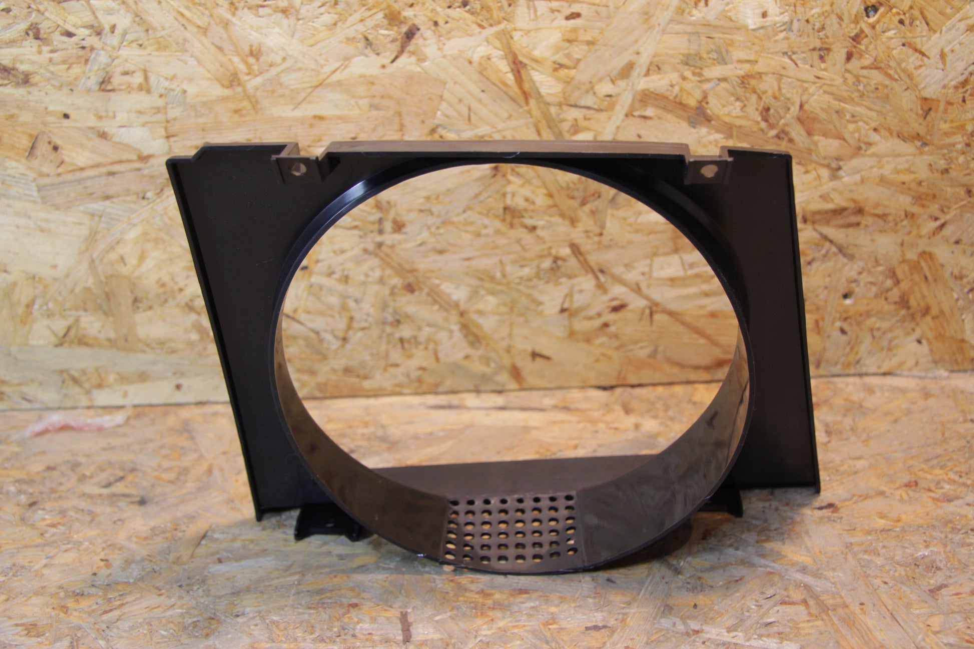 Original GM Opel Kadett D Scheinwerfer-Blende links, für runde Scheinwerfer 90109325 Kadett D