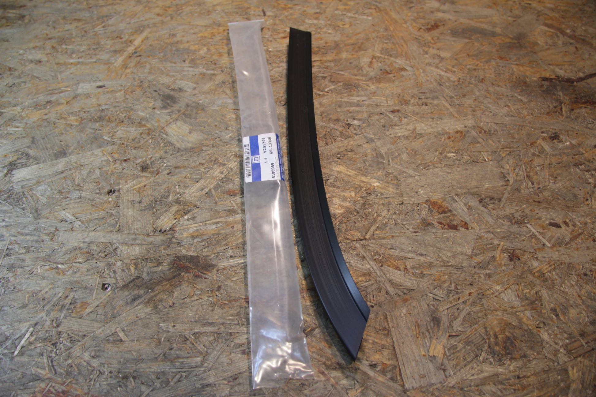 Original GM Opel Halteschiene Gummiabdichtung hinten rechts 9201306 Astra G Cabrio