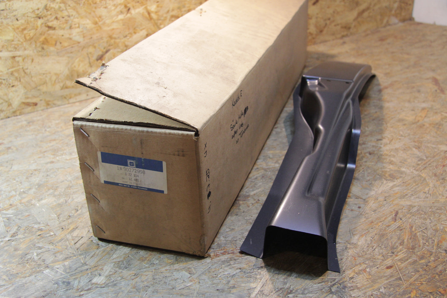 Original GM Opel B-Säule aussen links  90272998 Kadett E Cabrio