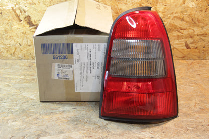 Original GM Opel Heckleuchte rechts (dunkle Lichtscheibe) Carello 90541638 Vectra B