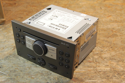 Original GM Opel Radio / CD-Player charcoal-metallic Kennzeichen: JA Band: Asia/Oceania  93183122 Corsa C , Meriva A , Sig...