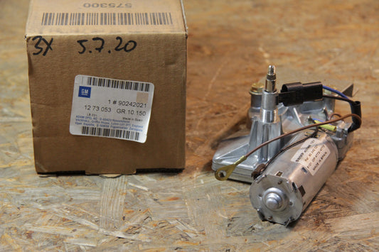Original GM Opel Wischermotor Heckscheibe  90242021 Kadett E