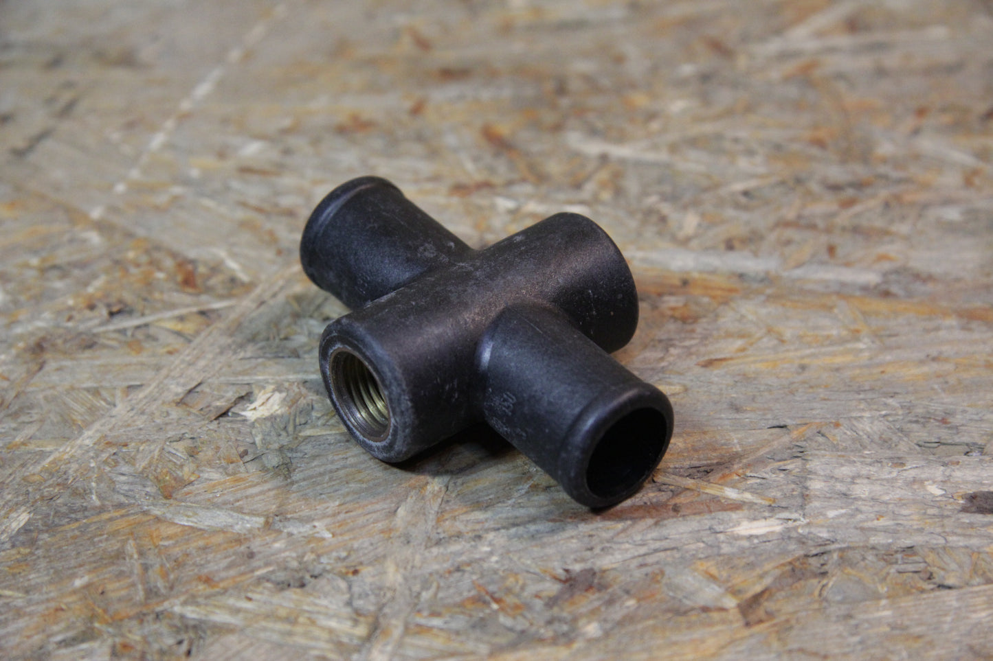 Original GM Opel Anschlussstück Thermoventil 2 X 20,1 X 8, AUSLASSCHLAUCH-HEIZKOERPER AN SCHLAUCH-WASSERPUMPE 90194038 Cor...