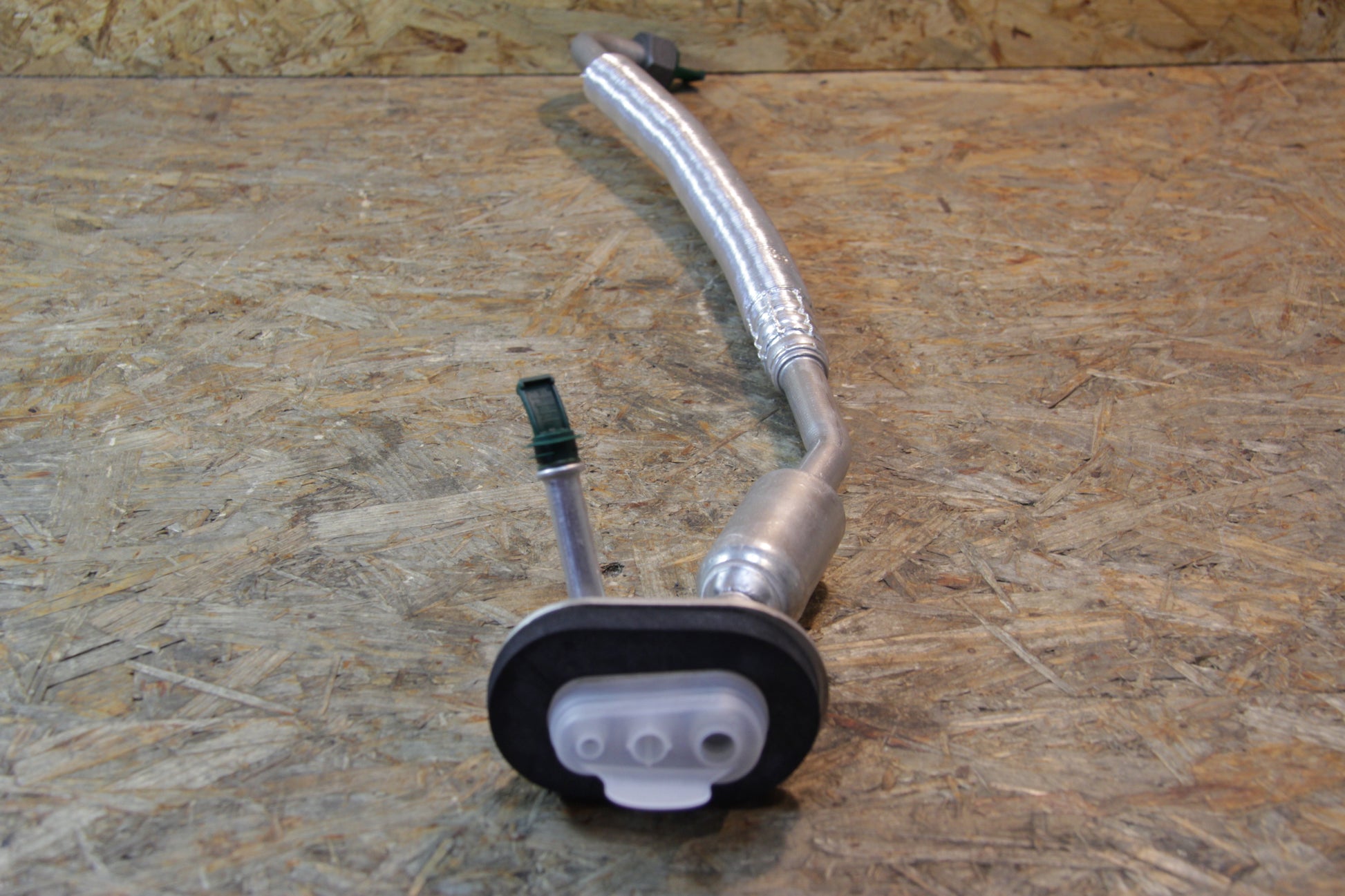 Original GM Opel Kältemittelleitung Verdampfer 90459229 Omega B