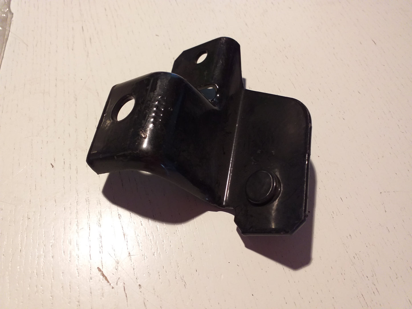 Rekord E/E2 Halter Stoßstange hinten rechts original GM Opel NEU