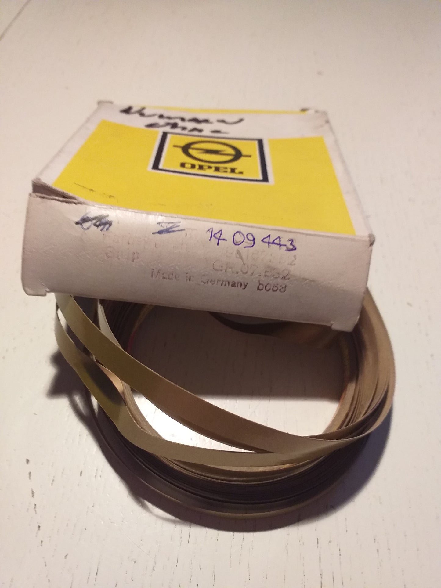 Oldtimer Youngtimer Farbstreifen gold original Opel NEU