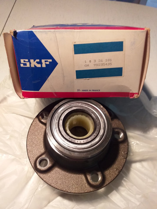 Omega A/B Senator A/B Radnabe vorne original GM SKF Opel NEU
