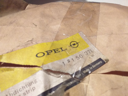 Rekord C Commodore A Dichtung Türe links original Opel NEU