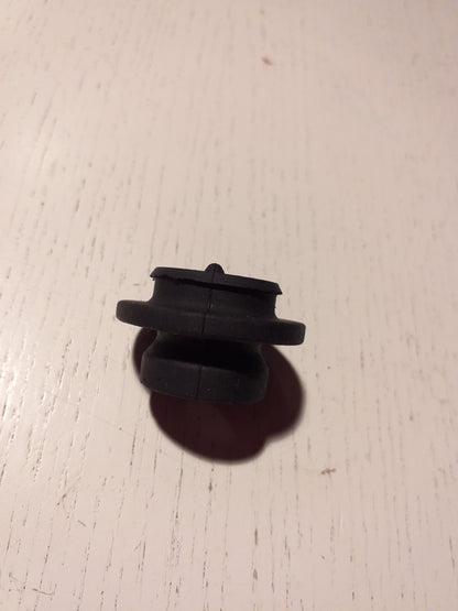 Oldtimer Youngtimer Befestigungsgummi Kühler oben original GM Opel NEU