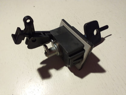 Oldtimer Youngtimer Schlieszylinder mit Schlüssel original NEU