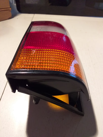 Kadett D Rückleuchte links original LEART NEU
