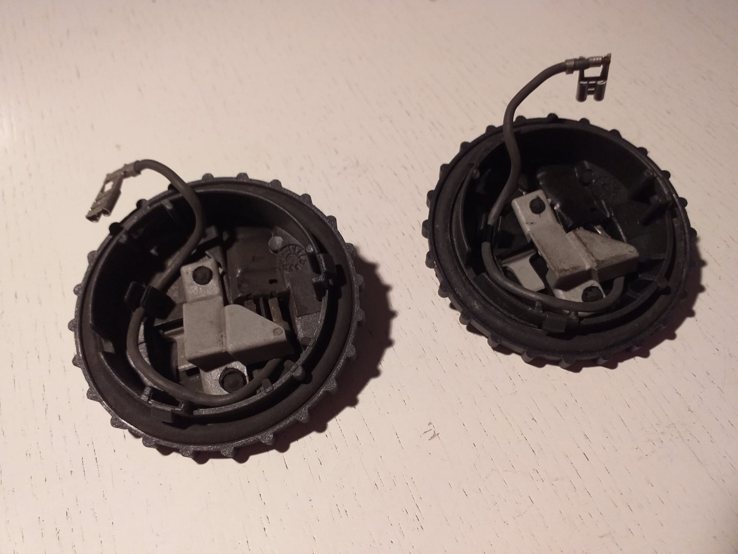Corsa B GSi Abdeckung Nebelschlussleuchte original GM Opel NEU