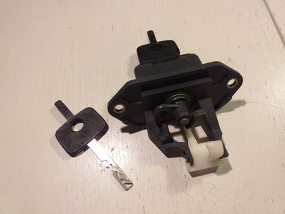 Vectra A Schloss Heckklappe original GM Opel NEU