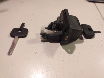 Vectra A Schloss Heckklappe original GM Opel NEU