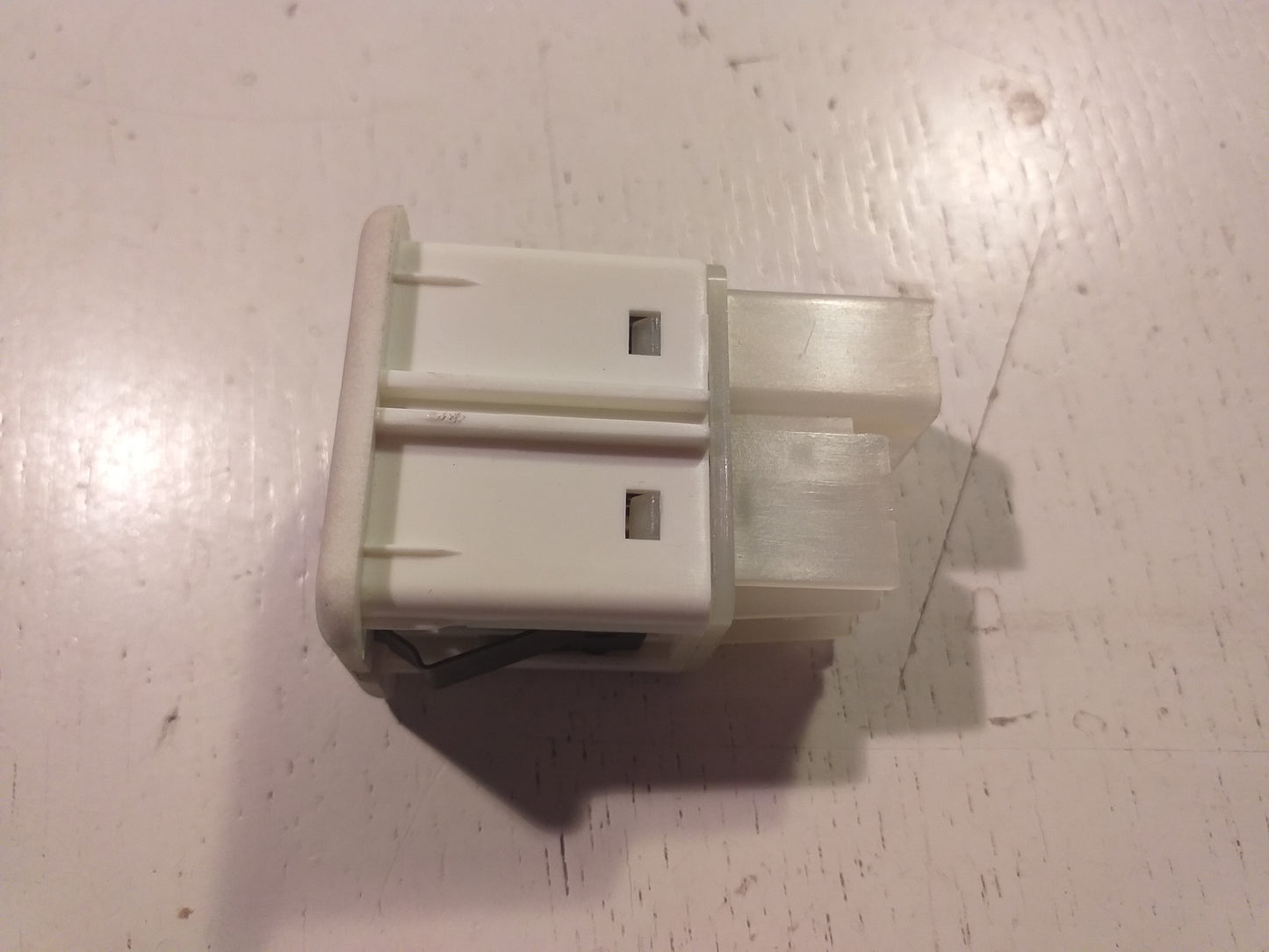 Antara Socket Leitung und USB- Stecker original GM Opel NEU