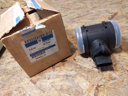 Astra G  Omega B Vectra A Luftmassenmesser original  GM NEU