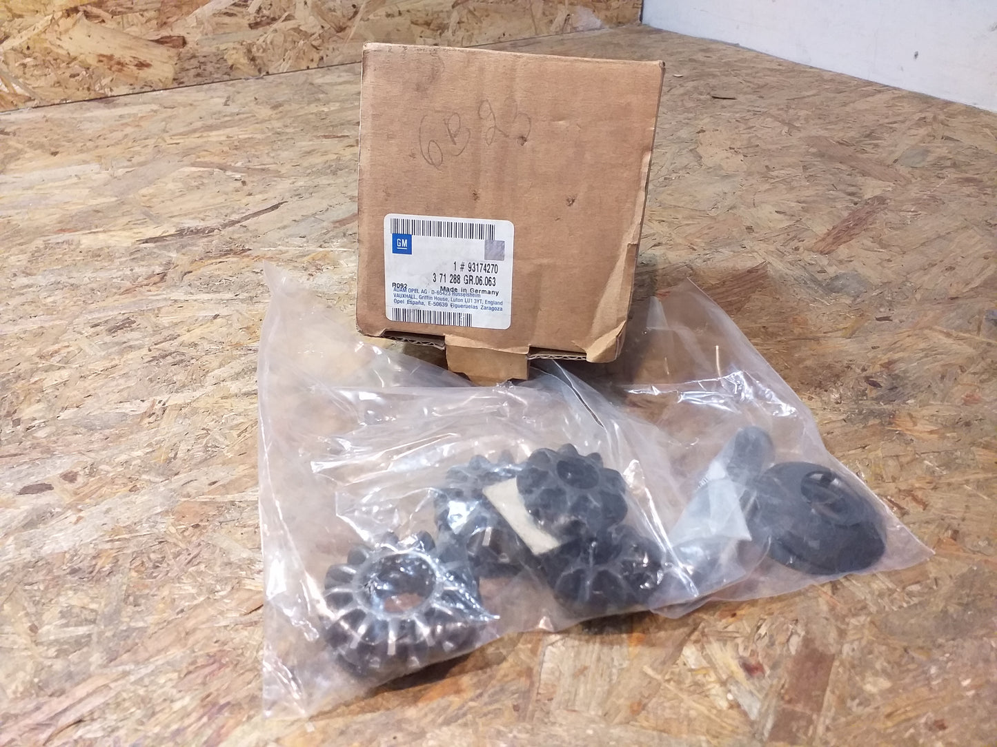 Astra H/J Corsa D Insignia A Zafira B  Reparatursatz Schaltgetriebe original  GM Opel NEU