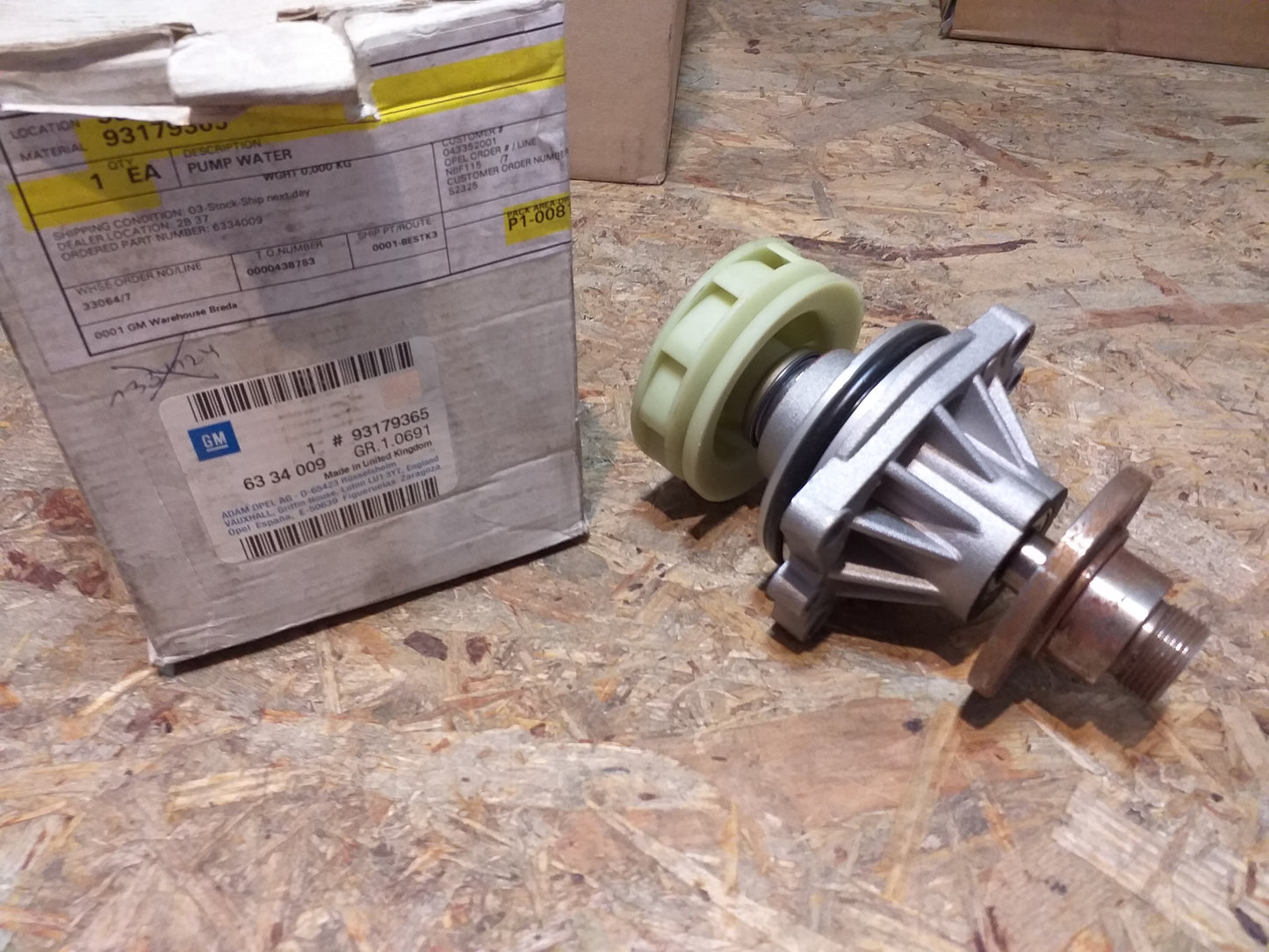 Omega B  2.5 TD Wasserpumpe original GM Opel NEU