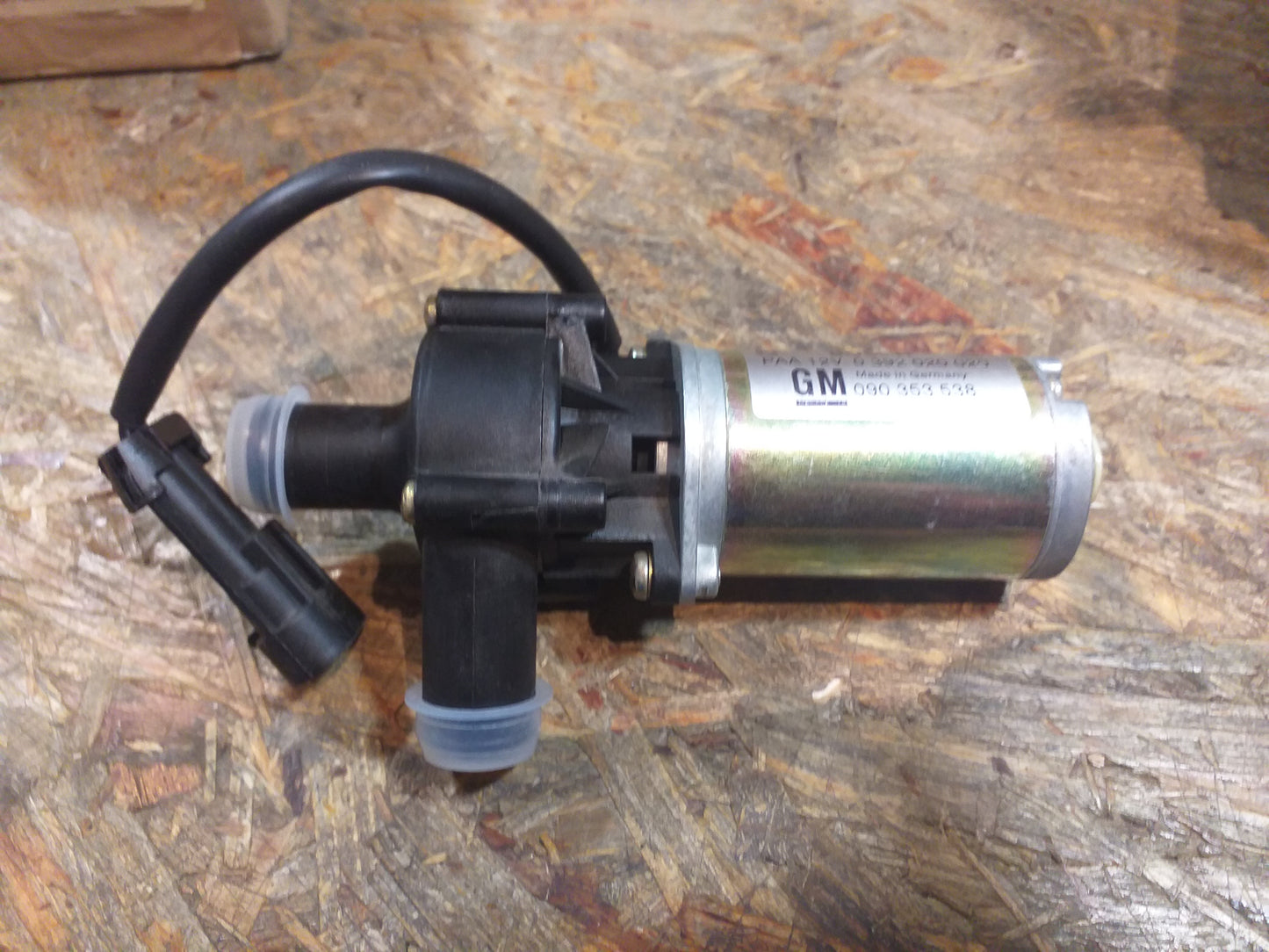 Frontera Zusatzwasserpumpe original GM Opel NEU