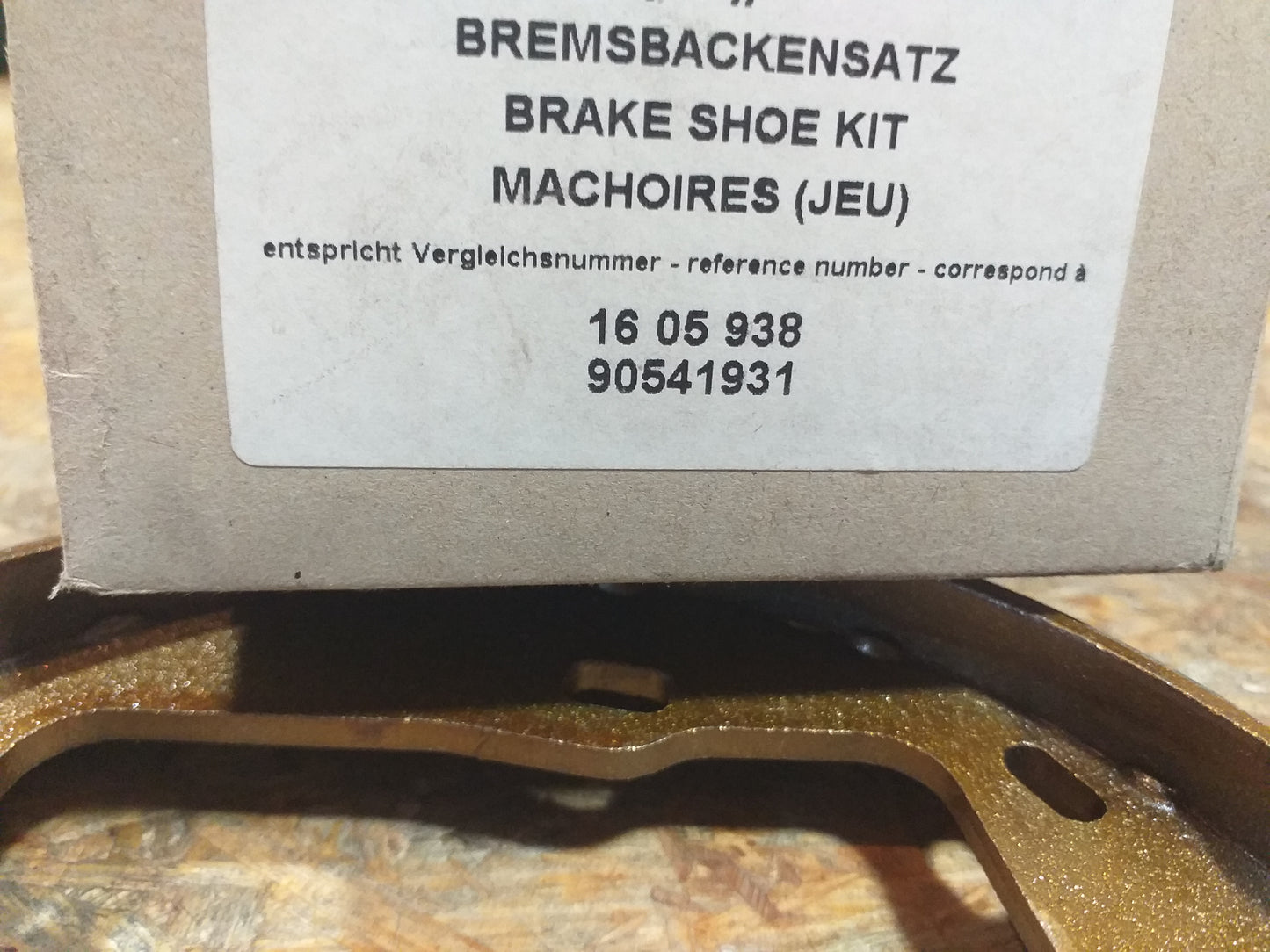 Omega B Vectra B Bremsbackensatz original GM Opel NEU