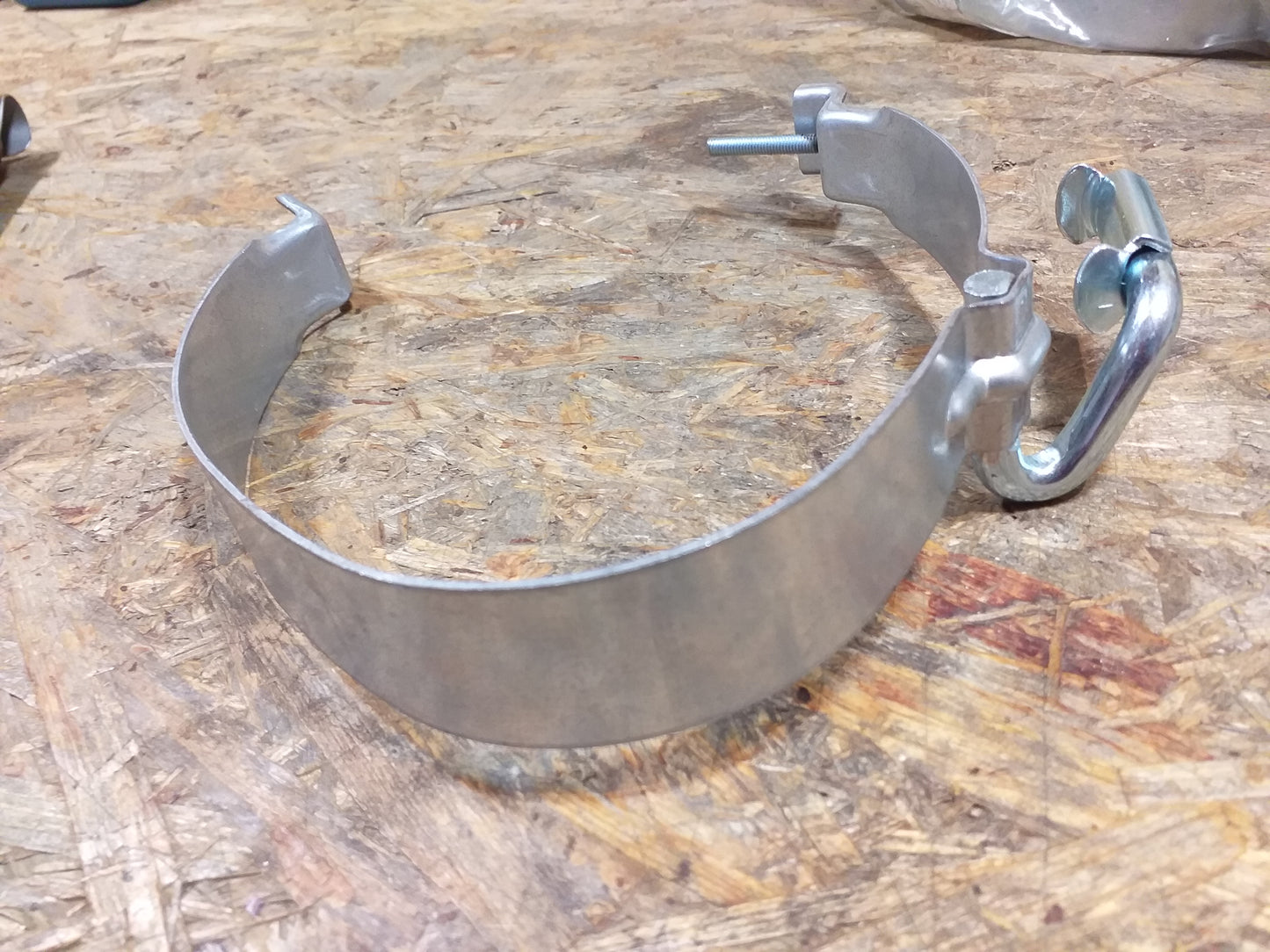 Astra F Auspuffhalter original GM Opel NEU