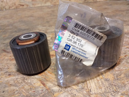 Omega B Querlenkerbuchse original GM Opel NEU