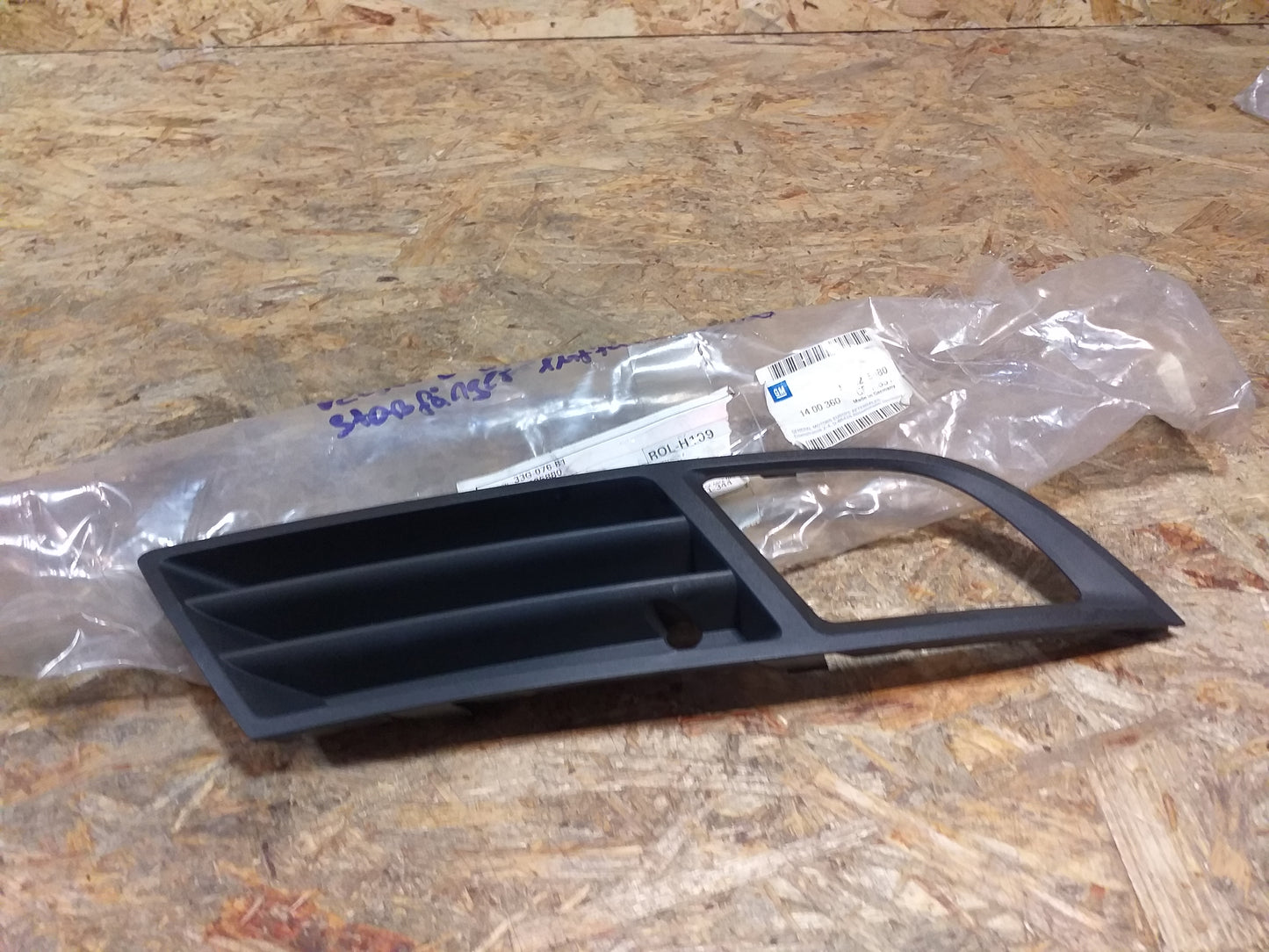 Vectra C GTS Stoßfänger Lüftungsgitter original GM Opel NEU