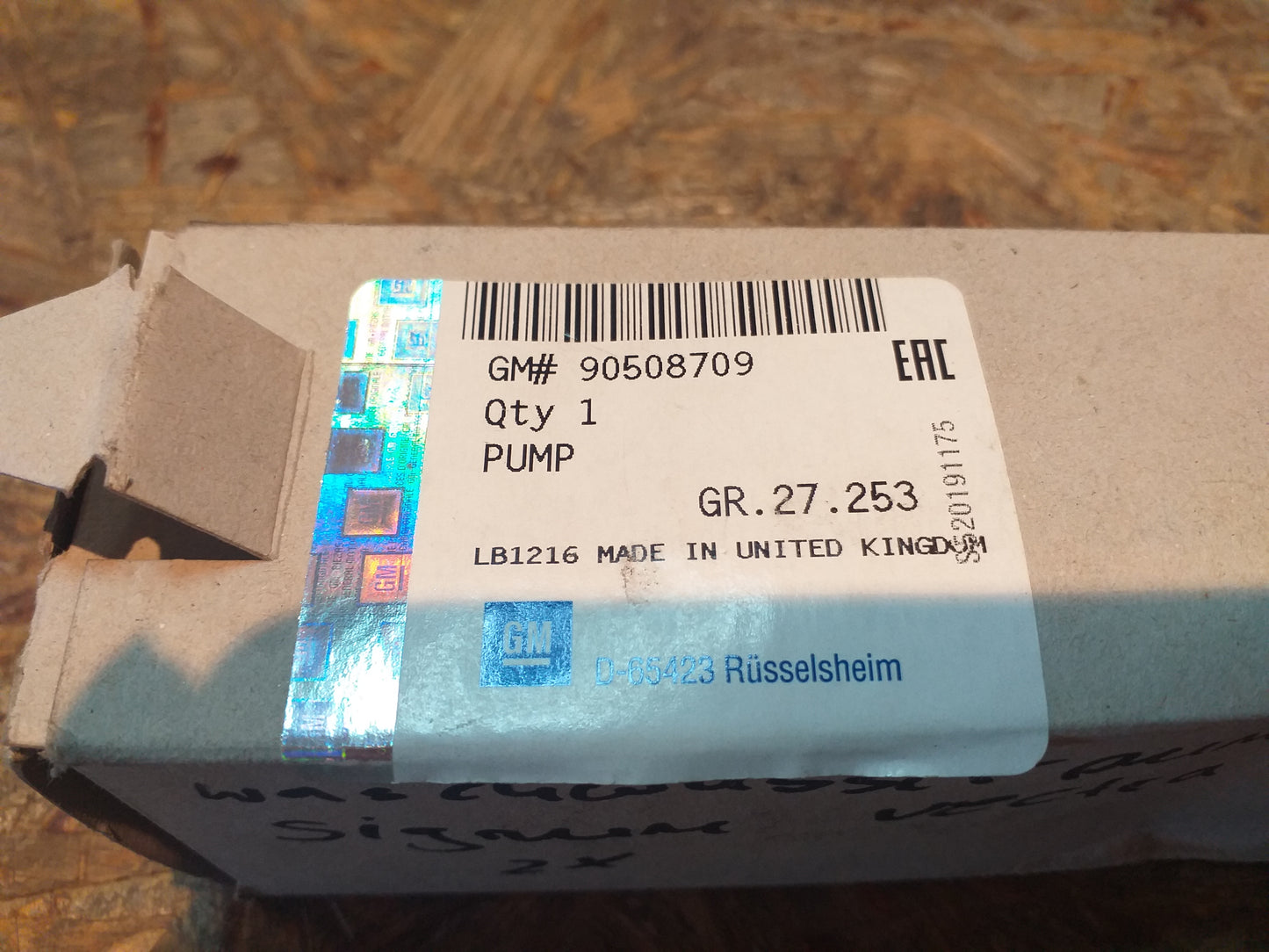 Signum Vectra C Wischwasserpumpe original GM Opel NEU