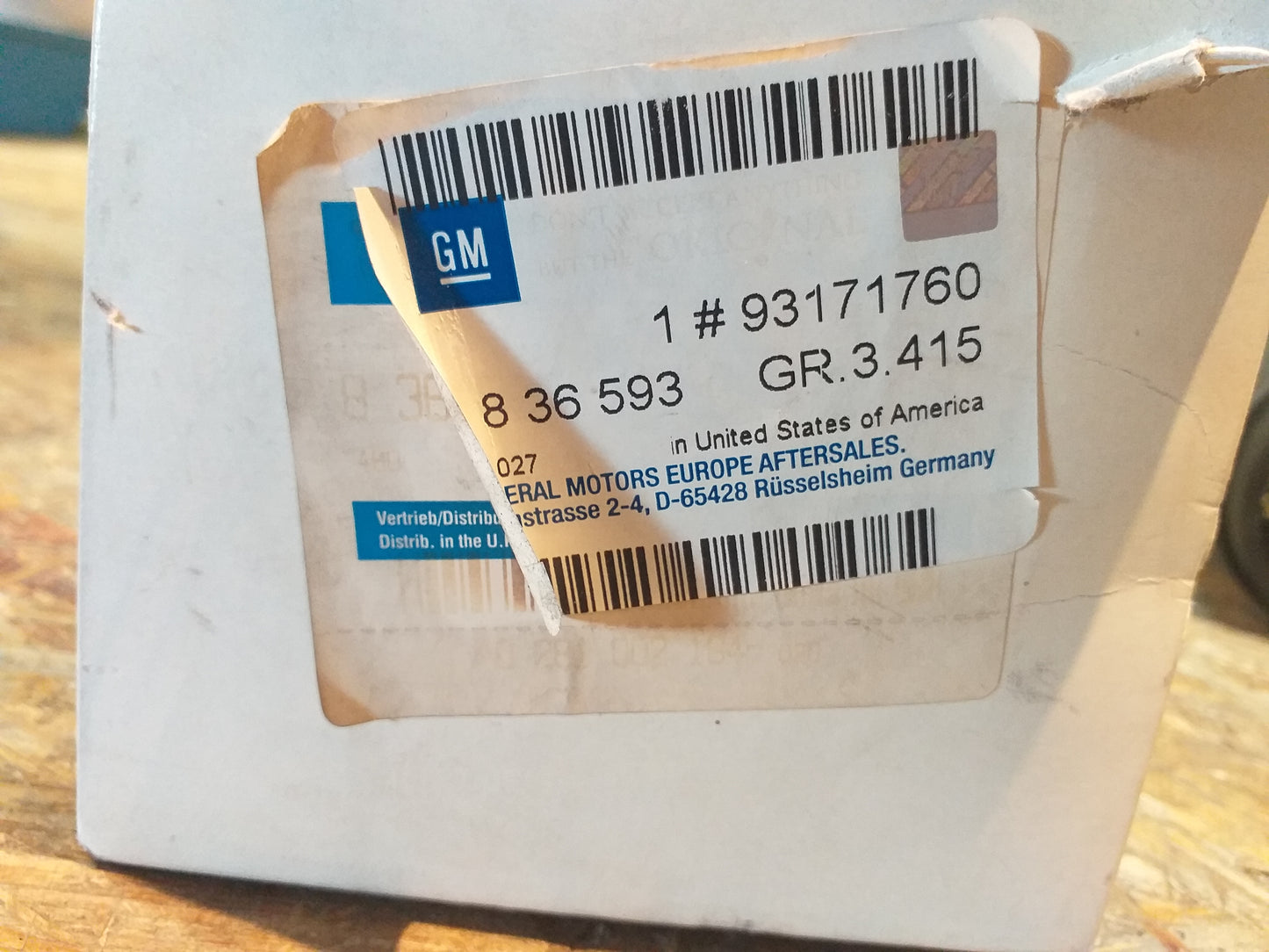 Sintra 2,2 Vectra B 2,6 Luftmassenmesser mit Sensor original GM Opel NEU