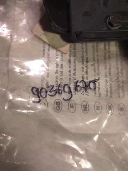 Omega Schmutzfänger hinten  original GM Opel NEU