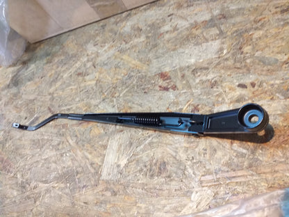 Agila A Wischerarm links original GM Opel NEU