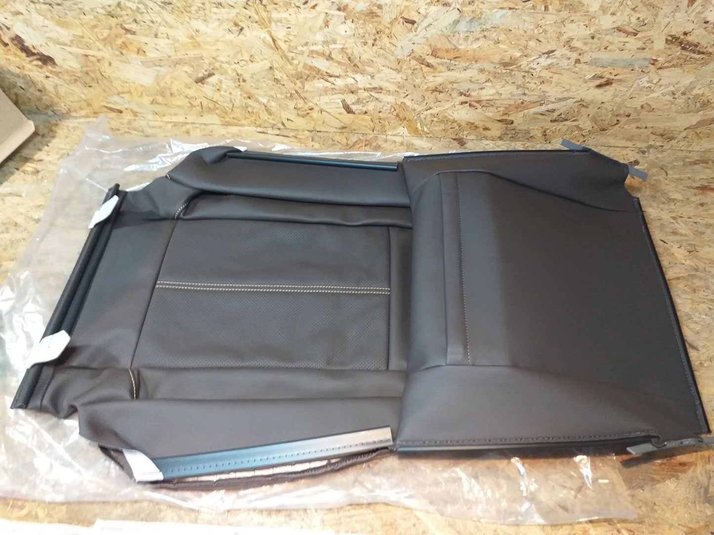 Astra J Bezug Sitz Vorderrücken links  original GM Opel NEU
