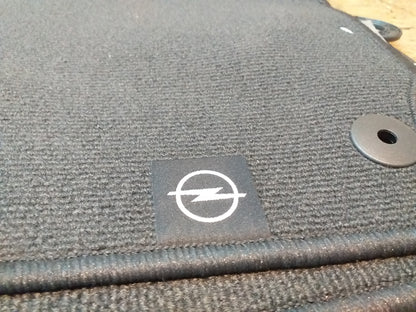 Corsa Fußmattensatz original Opel NEU