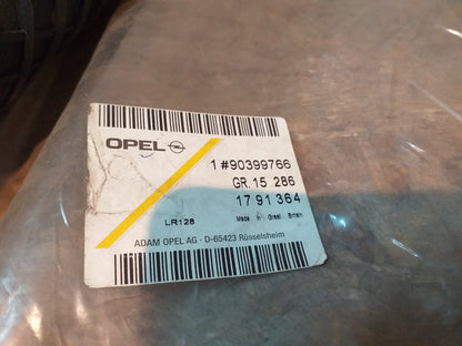 Omega B Gummimatte vorne rechts anthrazit Fußraum original GM Opel NEU